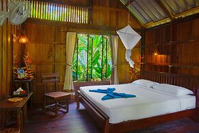 Khao Sok Riverside Cottage
