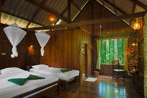 Khao Sok Riverside Cottage