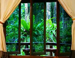 Khao Sok Riverside Cottage