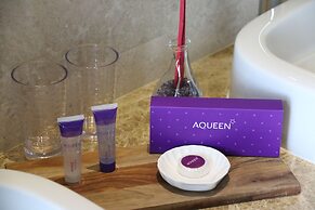 Aqueen Hotel Paya Lebar