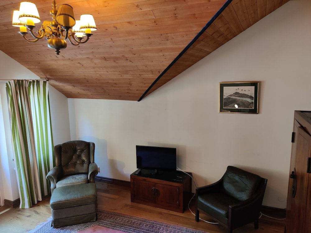Lydinge Resort