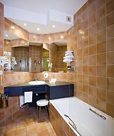 Logis Hôtel Restaurant Spa Parenthèse