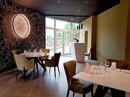 Logis Hôtel Restaurant Spa Parenthèse
