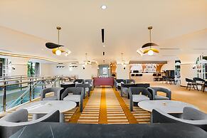 Fox Hotel Nagoya Batam