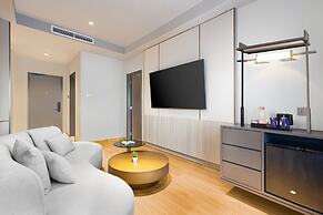 Fox Hotel Nagoya Batam