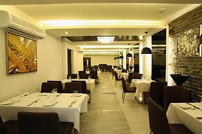 D'more Dhaka Hotel & Resort