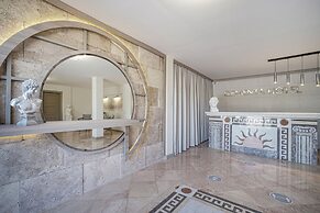 Elementa Boutique Hotel