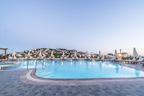 Elementa Boutique Hotel