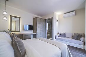 Elementa Boutique Hotel