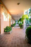 Palm Inn Hotel