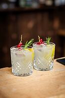 Boutique Hotel Anna by EJ Hotels