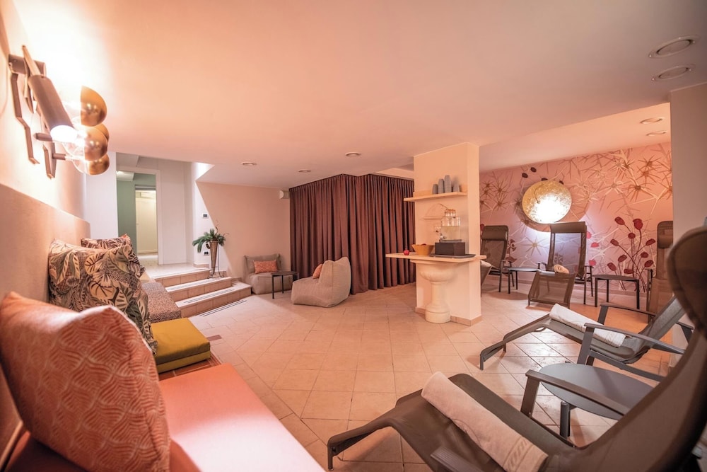 Hotel Condor