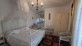 Castellino Studios