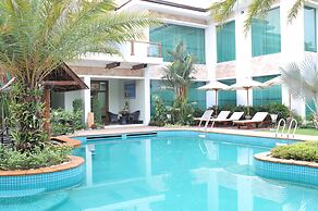 Palm Spring Resort & Spa