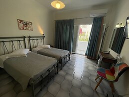 Albatros Hotel