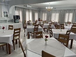 Albatros Hotel