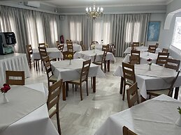 Albatros Hotel