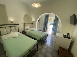 Albatros Hotel