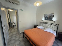 Albatros Hotel