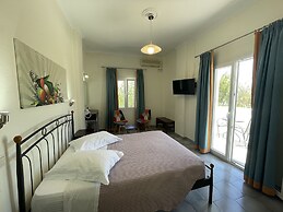 Albatros Hotel