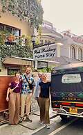 Reds Residency - Homestay