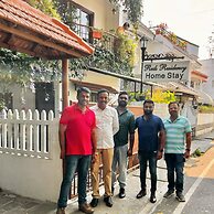 Reds Residency - Homestay