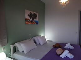 Remi Studios & Apartments