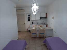 Remi Studios & Apartments