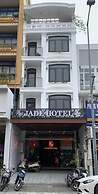 Jade Hotel