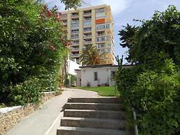 Apartamentos La Roca Rentals