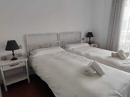 Apartamentos La Roca Rentals