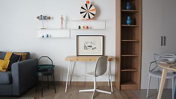 Apartamentos La Roca Rentals