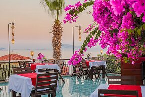 Amphora Hotel