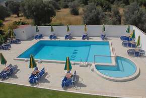 Anixis Hotel