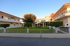 Anixis Hotel