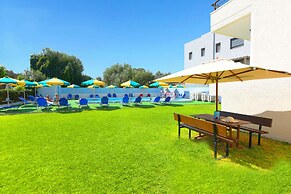 Anixis Hotel
