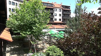 Casa Karina Hotel