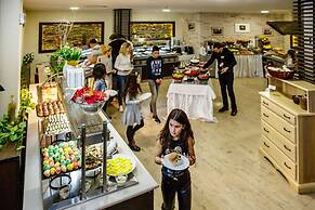 Casa Karina Hotel