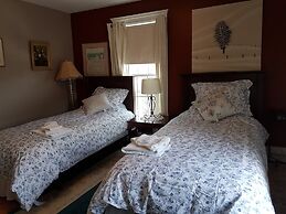 Ye Olde Walkerville Bed & Breakfast