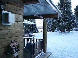 Shames Country Lodge
