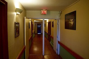 Brookside Inn