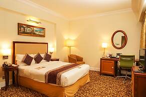 Royal Park Residence Hotel