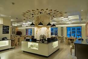 Royal Park Residence Hotel