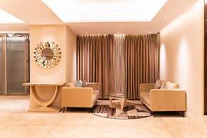 Royal Park Residence Hotel