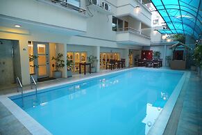 Royal Park Residence Hotel