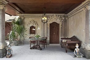 Teja Homestay
