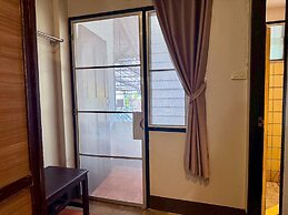 Baan Warabordee Hotel