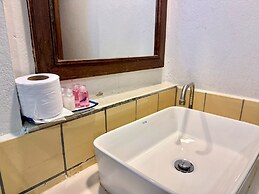 Baan Warabordee Hotel