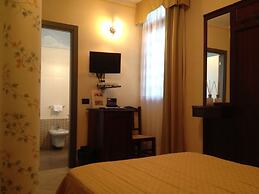 Ca' del Rio Resort