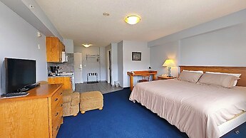 Misty Mountain Inn and Suites